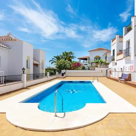 2 Con Vistas A La Piscina