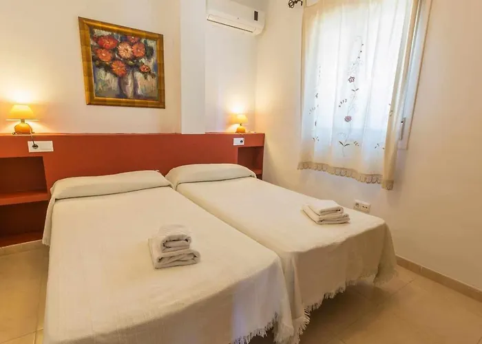 2 Con Vistas A La Piscina * Nerja