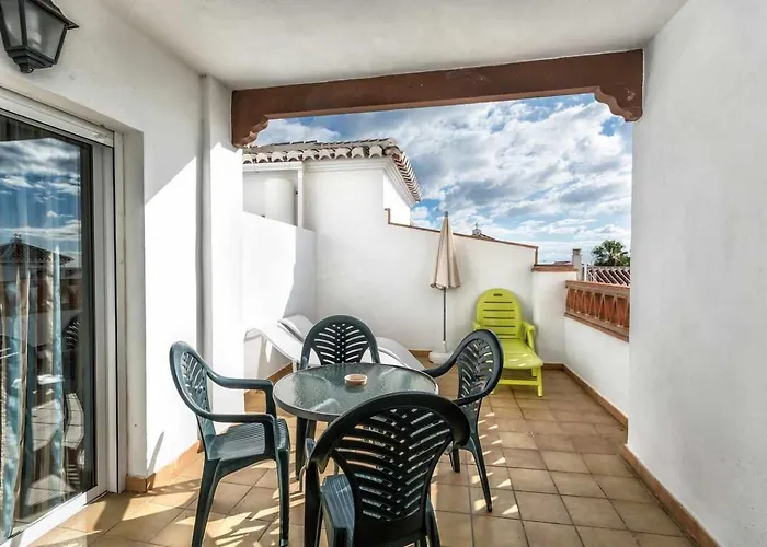 2 Con Vistas A La Piscina Nerja